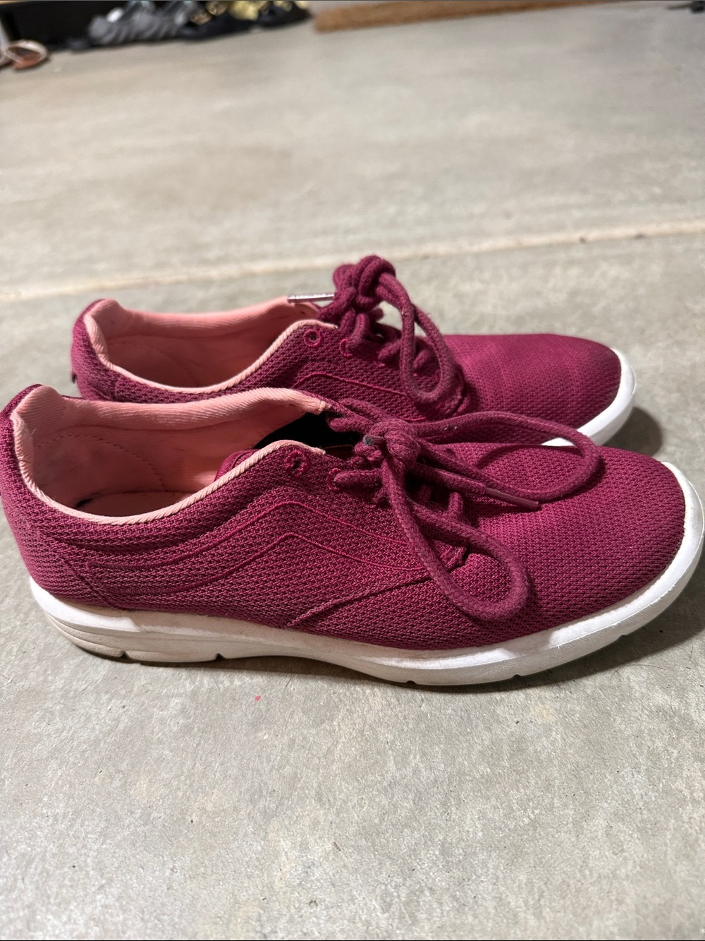 Vans Women's Burgundy Low-Top Canvas Sneakers - Picture 5 of 10